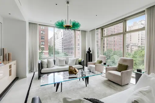 1055 Park Avenue, #2