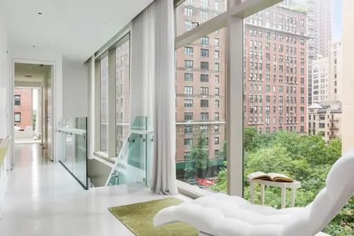 1055 Park Avenue, #2