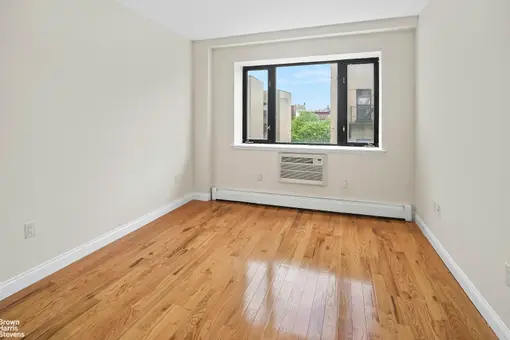 Edgecombe Parc, 456 West 167th Street, #5B