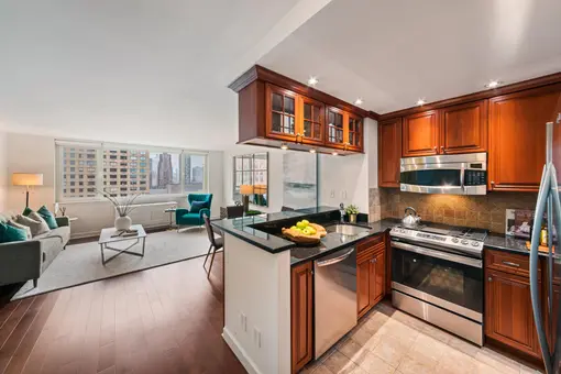 45 West 67th Street, #26C