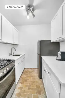 54 East 8th Street, #3L