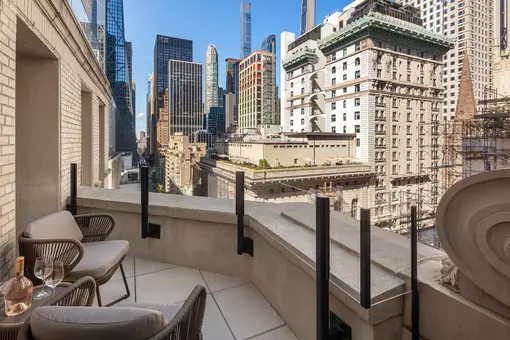 Mandarin Oriental Residences Fifth Avenue, 685 Fifth Avenue, #16A