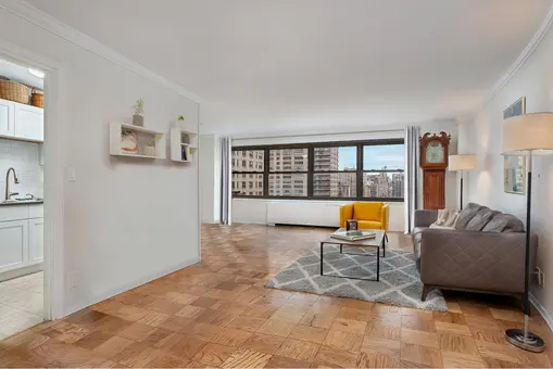 Lincoln Towers, 140 West End Avenue, #21M
