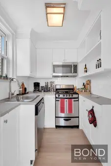 Eastgate, 225 East 73rd Street, #9D