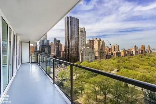 210 Central Park South, #21B