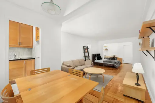 210 West 103rd Street, #2H