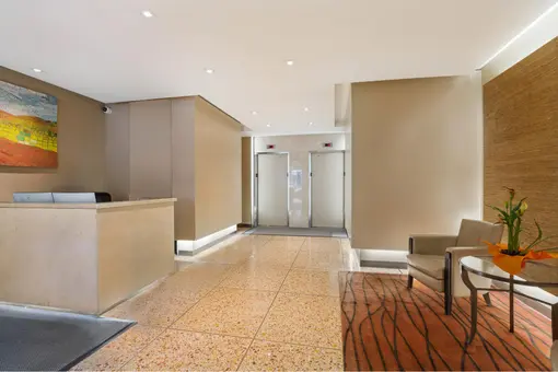 The Wilshire, 301 East 75th Street, #8A