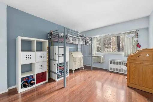 609 Columbus Avenue, #2E