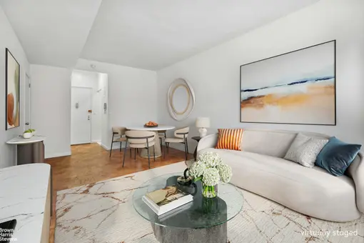 Lincoln Terrace, 165 West 66th Street, #19B