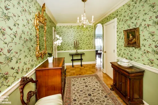 Beekman Town House, 166 East 63rd Street, #8J