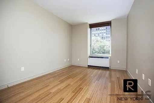 303 East 33rd Street, #2M