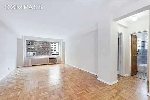 Executive House, 225 East 46th Street, #6H