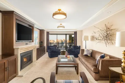 The Sovereign, 425 East 58th Street, #38A