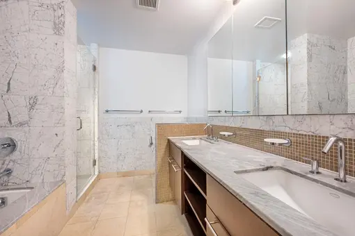 Onyx Chelsea, 261 West 28th Street, #6E