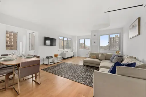 The Vantage, 308 East 38th Street, #21A