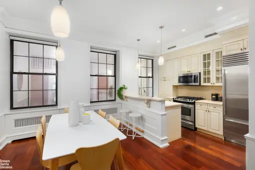 The Carriage House, 264 West 124th Street, #23