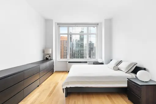 325 Fifth Avenue, #37C