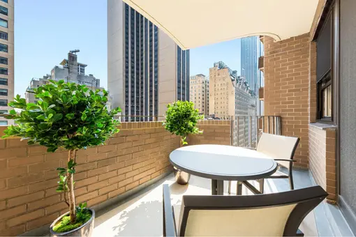 Tower 58, 58 West 58th Street, #16A