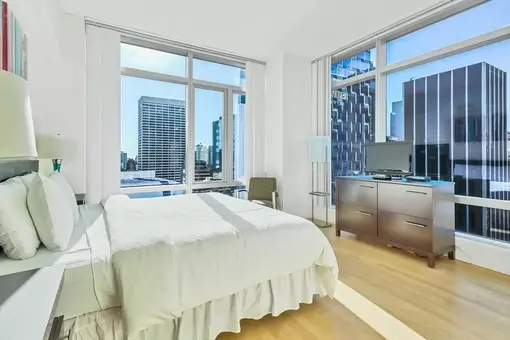 The Centria, 18 West 48th Street, #31A