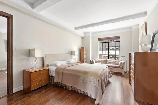 227 East 57th Street, #14B