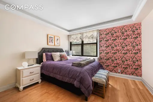 Gramercy Plaza, 130 East 18th Street, #2R