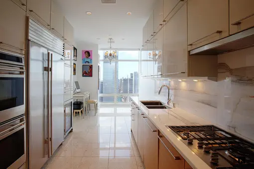 One Beacon Court, 151 East 58th Street, #45C