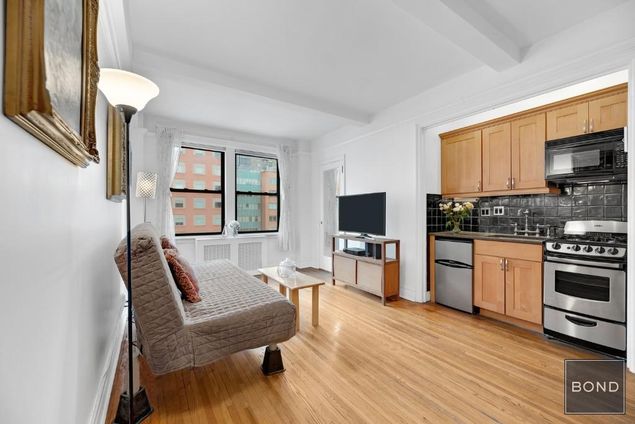 Addison Hall, 457 West 57th Street - NYC Apartments | CityRealty