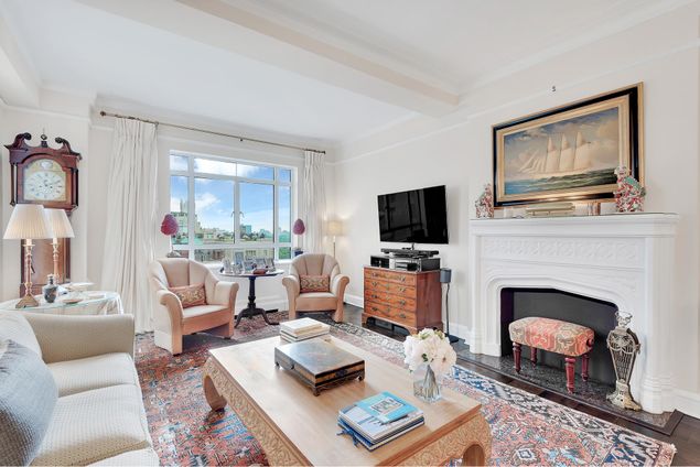 The Century, 25 Central Park West, NYC - Condo Apartments | CityRealty