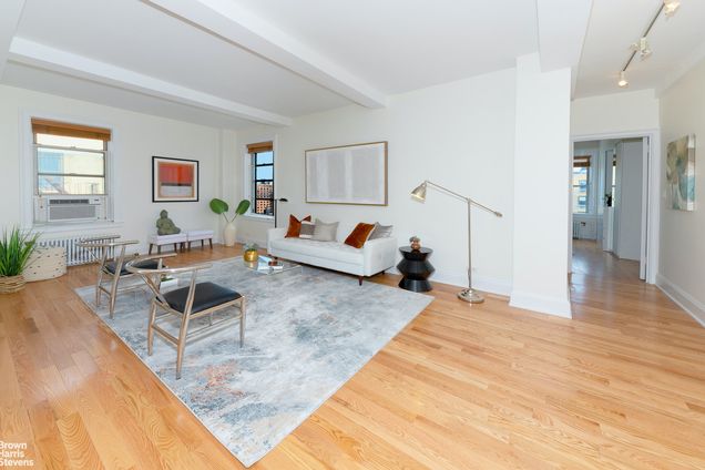 320 Riverside Drive - NYC Apartments | CityRealty