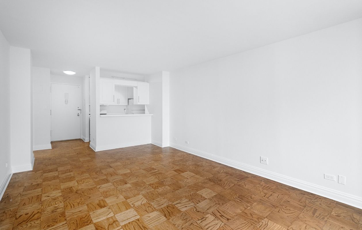400 East 71st Street, Unit 20L 1 Bed Apt for Rent for
