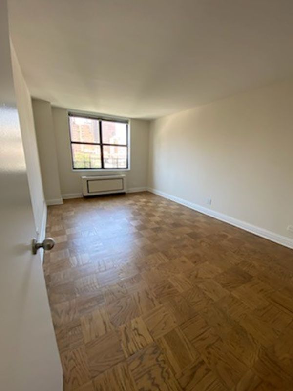 400 East 71st Street, Unit 9E 2 Bed Apt for Rent for
