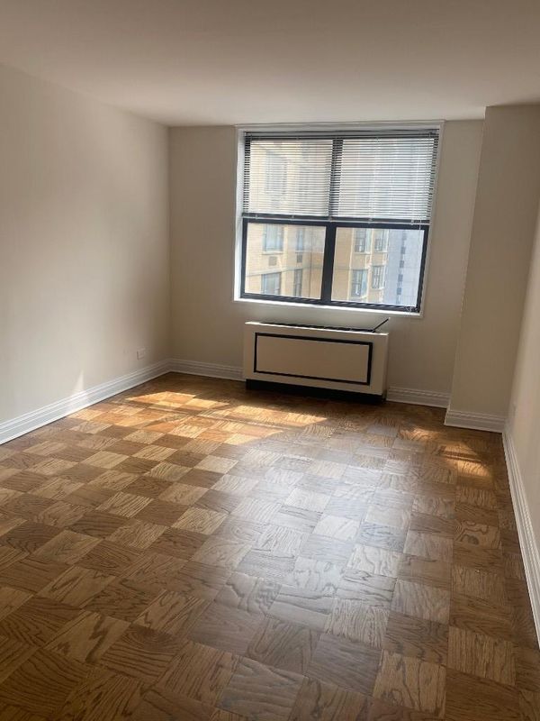 400 East 71st Street, Unit 4L 1 Bed Apt for Rent for
