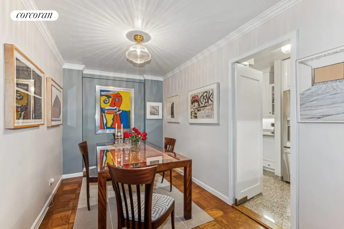 Harridge House, 225 East 57th Street, Unit 7g - 2 Bed Apt For Sale For 