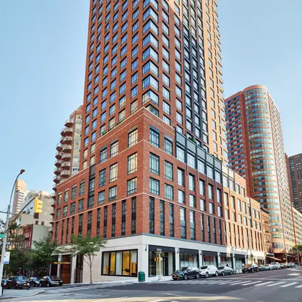 The Kent, 200 East 95th Street