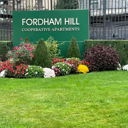 6 Fordham Hill Oval