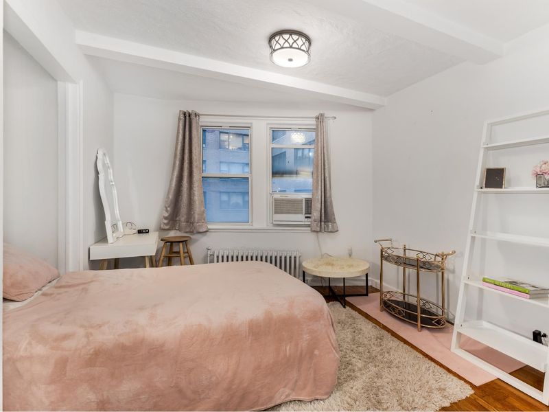 Hatfield House, 304 East 41st Street, Unit 306A Studio Apt for Sale