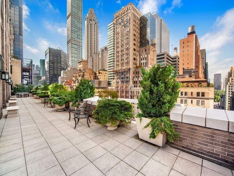 515 Park Avenue, Unit 1516 - 7 Bed Apt for Sale for $25,000,000 ...