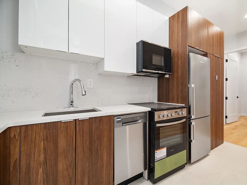 117 West 57th Street, Unit 4a - 2 Bed Apt For Rent For $5,500 