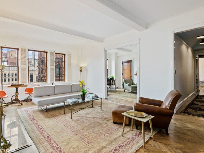40 Fifth Ave. in Greenwich Village : Sales, Rentals, Floorplans